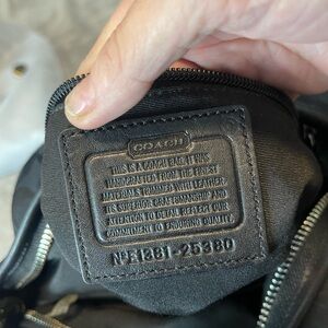 Elegant coach Black Shoulder Bag